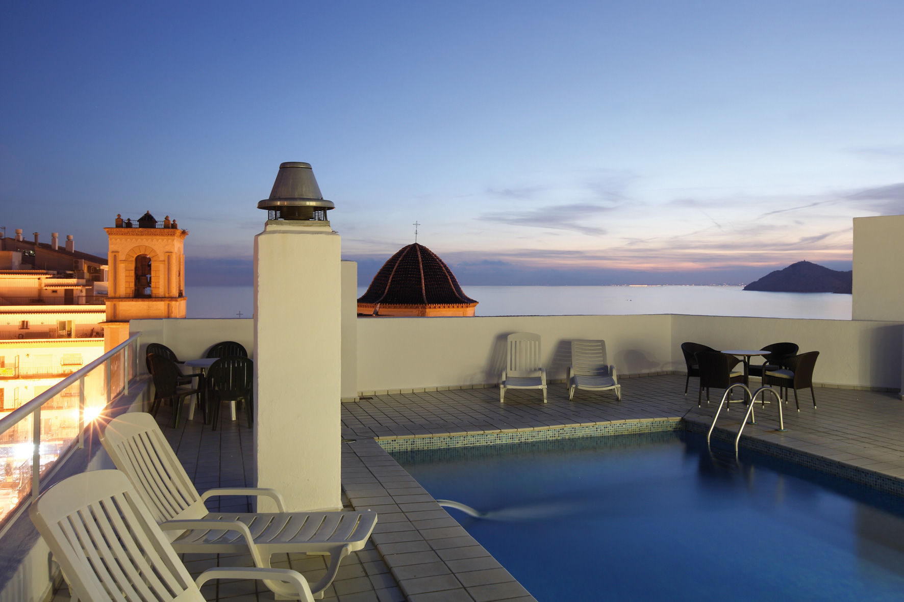 Hotel Centro Mar Benidorm Bagian luar foto
