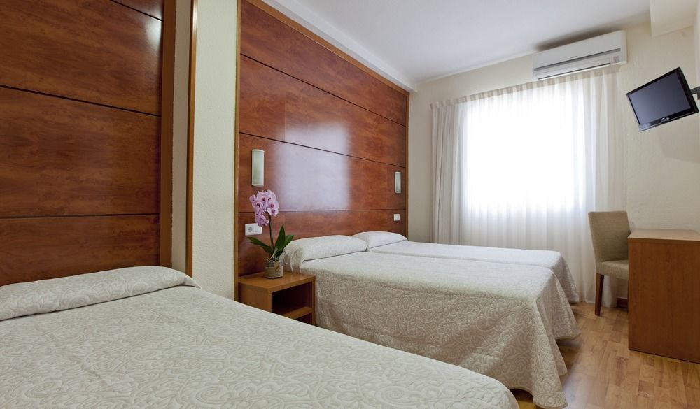 Hotel Centro Mar Benidorm Bagian luar foto