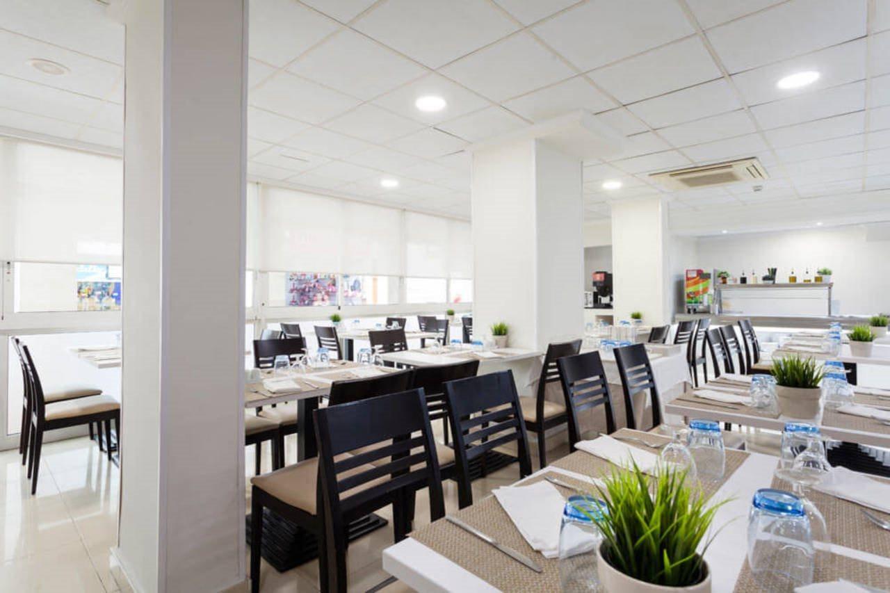 Hotel Centro Mar Benidorm Bagian luar foto